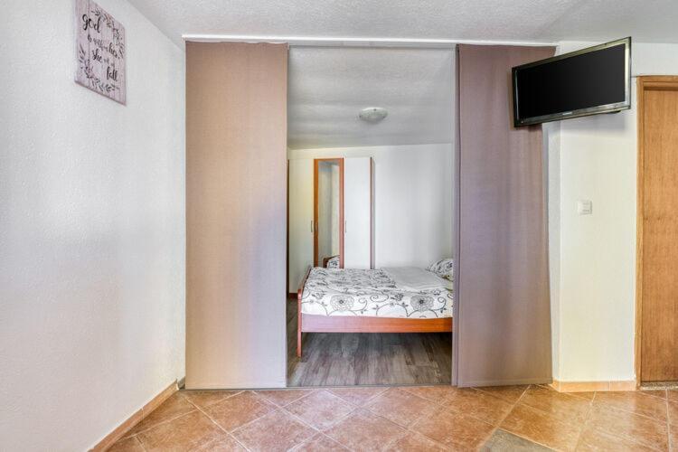 Apartments Nika With Swimming Pool And Beautiful Sea View Dobreć المظهر الخارجي الصورة