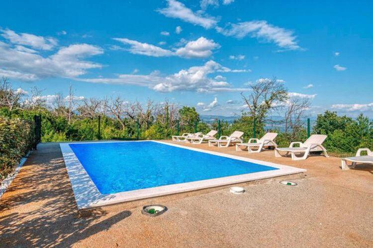 Apartments Nika With Swimming Pool And Beautiful Sea View Dobreć المظهر الخارجي الصورة